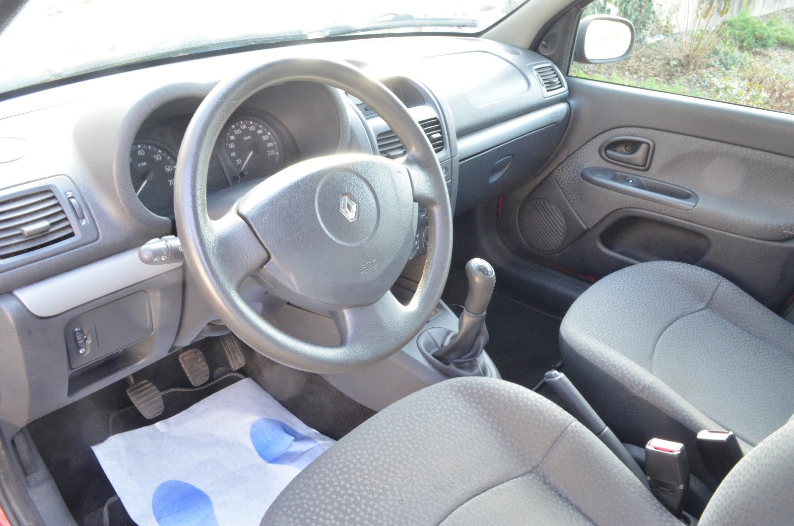 Renault Clio 2008 1.5 dCi 65ch Campus Authentique - Automatix Motors - Voiture Occasion - Achat Voiture - Vente Voiture - Reprise Voiture