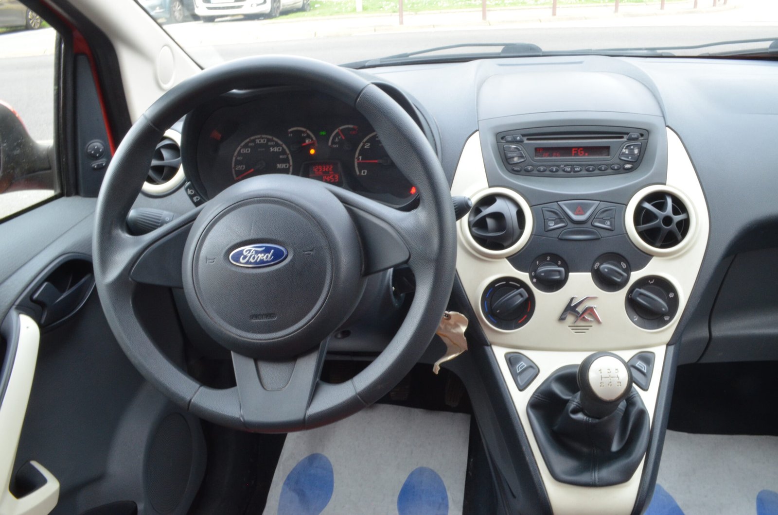 Ford Ka II 2009 1.2 69ch Ambiente - Automatix Motors - Voiture Occasion - Achat Voiture - Vente Voiture - Reprise Voiture