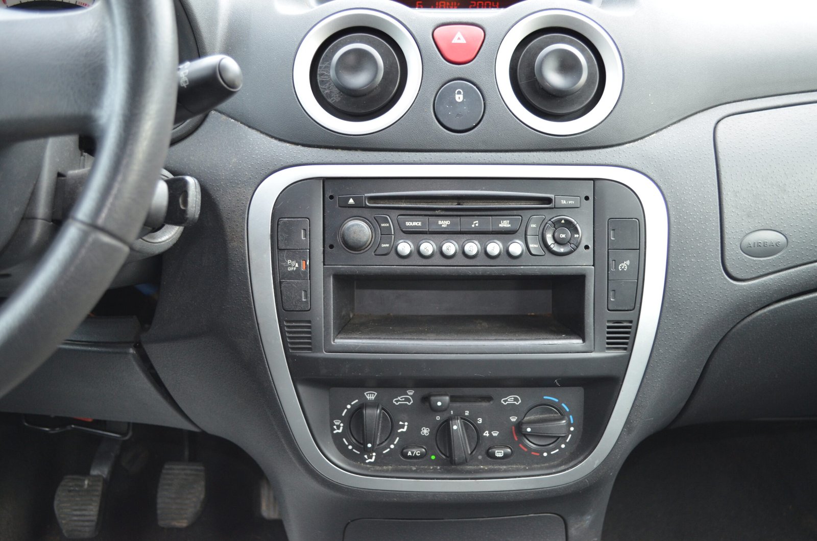 Citroën C2 2006 1.1i 60ch Pack Ambiance - Automatix Motors - Voiture Occasion - Achat Voiture - Vente Voiture - Reprise Voiture