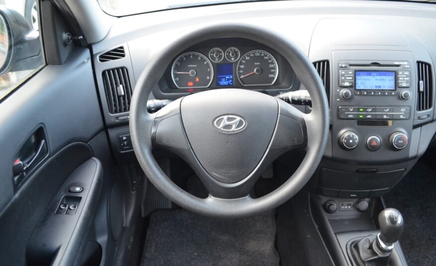 Hyundai i30 2012 1.4 Pack Inventive - Automatix Motors - Voiture Occasion - Achat Voiture - Vente Voiture - Reprise Voiture