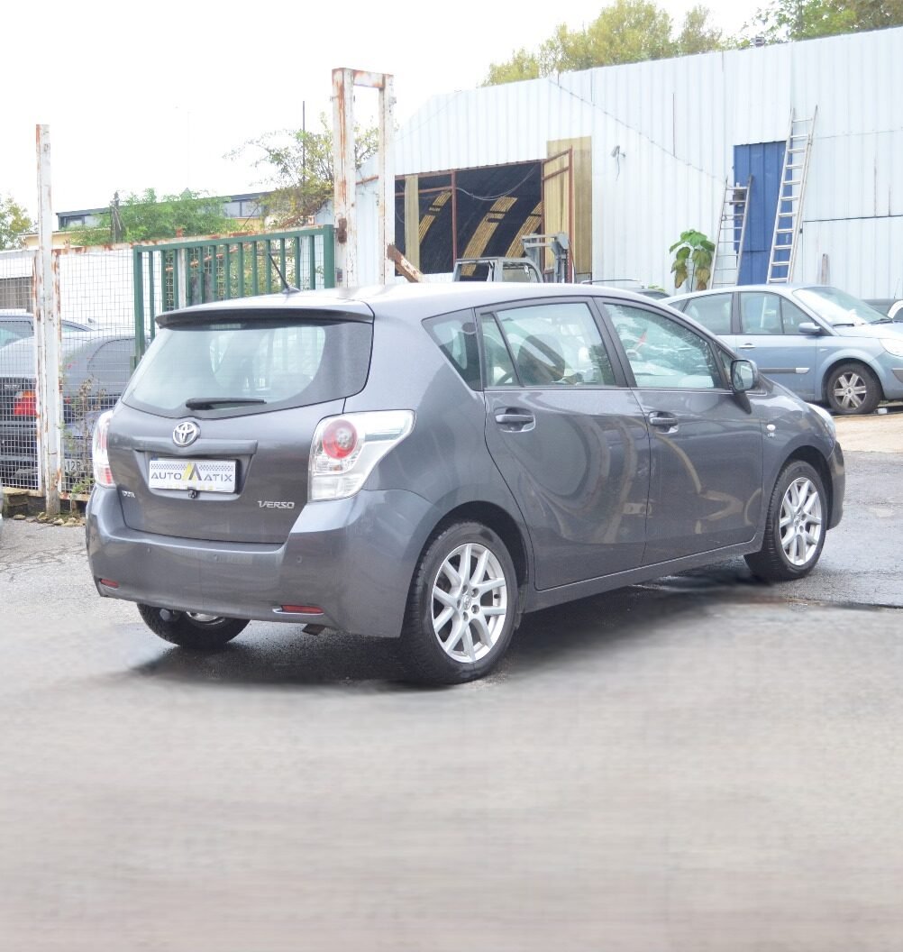 Toyota Verso 2011 150 D-CAT FAP Dynamic BVA 5 PLACES - Automatix Motors - Voiture Occasion - Achat Voiture - Vente Voiture - Reprise Voiture