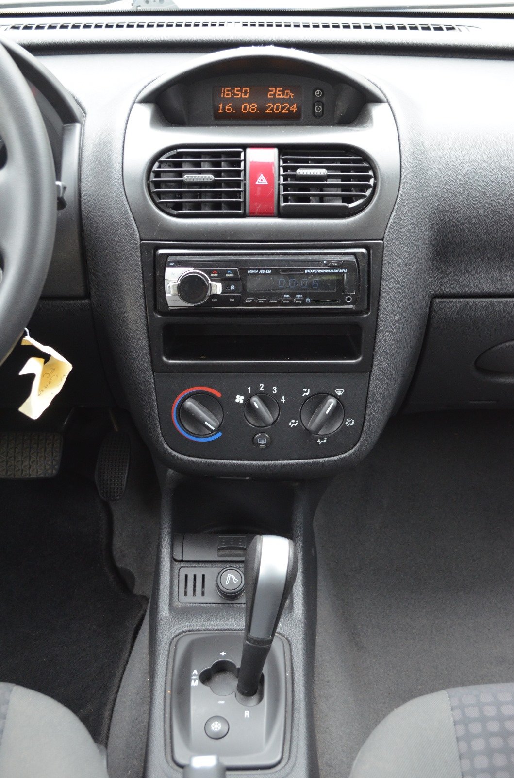 Opel Corsa III 2003 1.0 Twinport comfort 3p - Automatix Motors - Voiture Occasion - Achat Voiture - Vente Voiture - Reprise Voiture