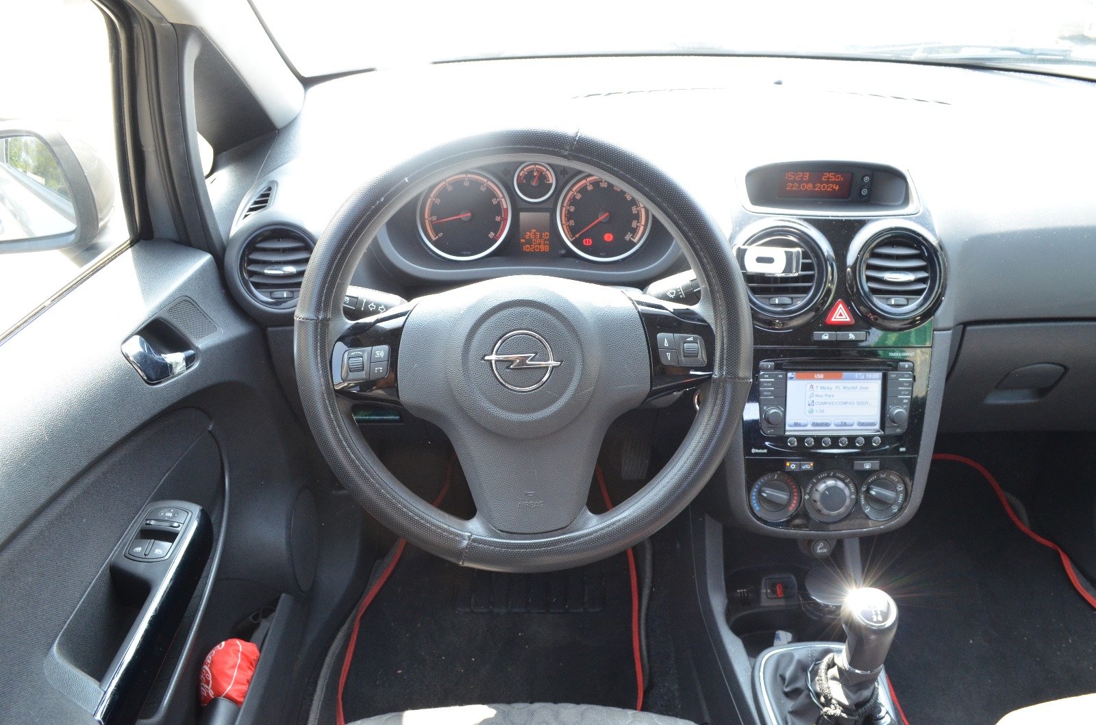 >Opel Corsa IV 2013 1.2 Twinport 85ch Graphite