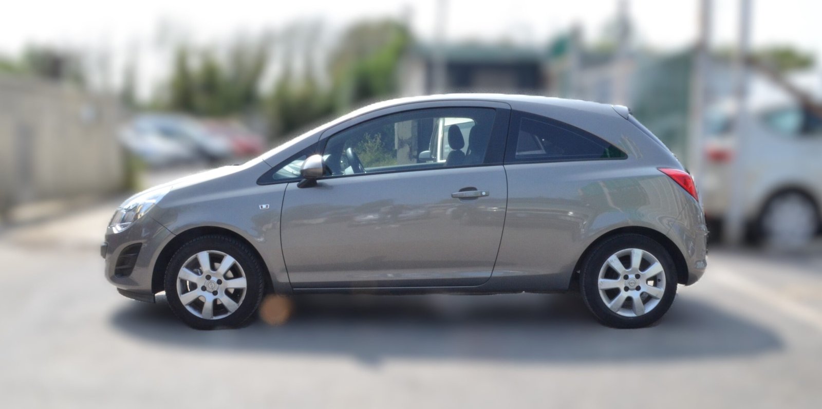 >Opel Corsa IV 2013 1.2 Twinport 85ch Graphite
