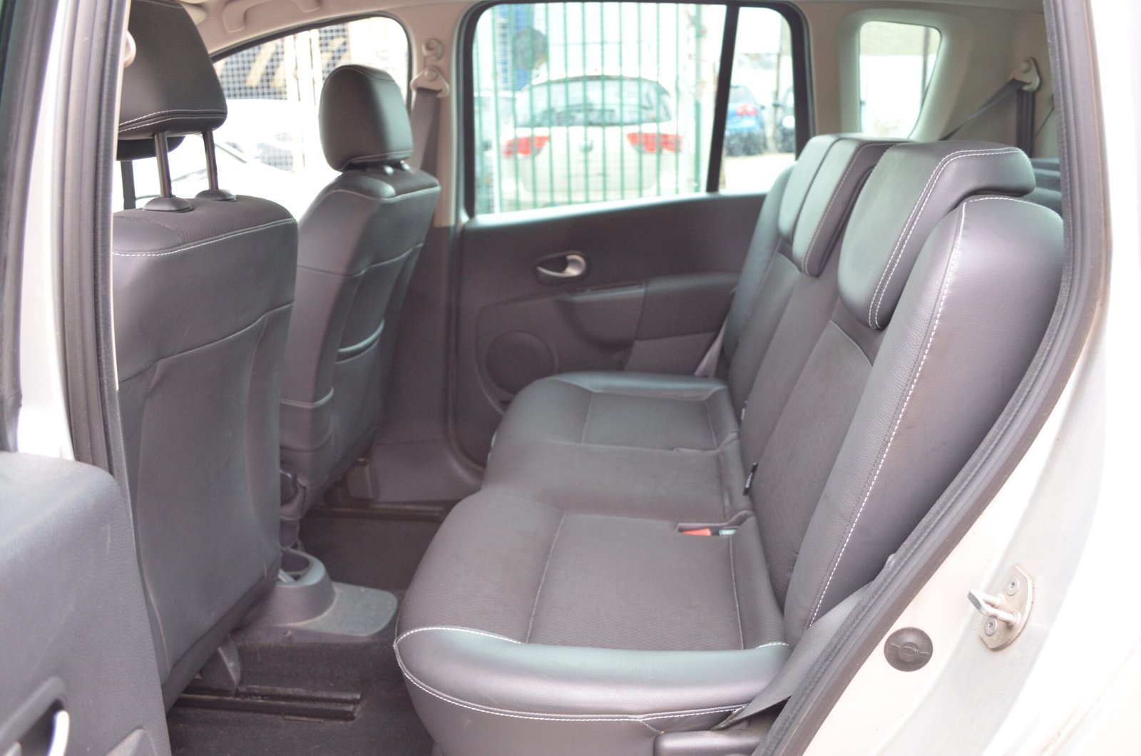 Renault Grand Modus 2011 1.5 dCi 85ch Exception - Automatix Motors - Voiture Occasion - Achat Voiture - Vente Voiture - Reprise Voiture