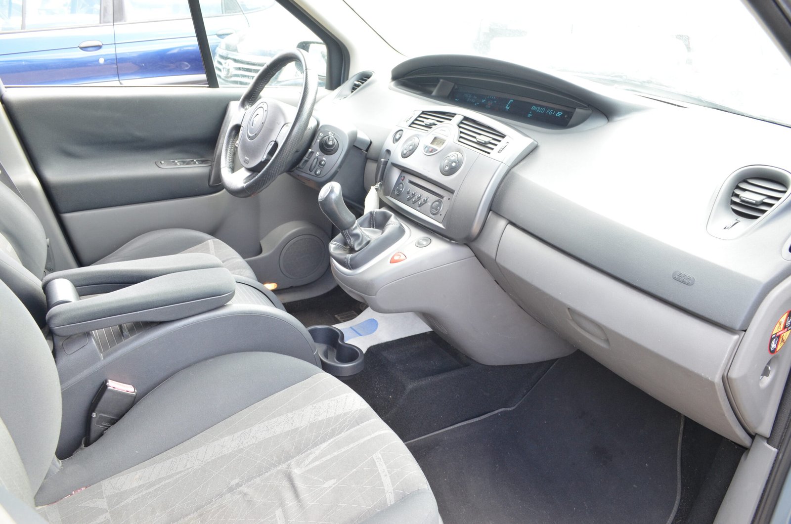 Renault Scenic II 1.6 115ch Exception - Automatix Motors - Voiture Occasion - Achat Voiture - Vente Voiture - Reprise Voiture